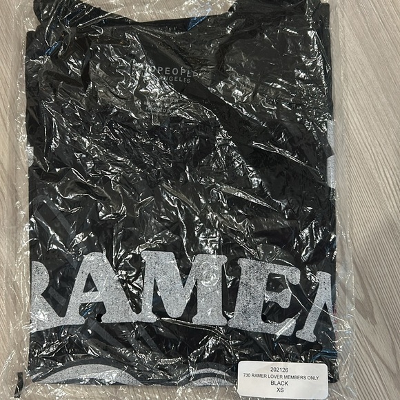 Recycled Karma brands Ramen Lover - members only - black t shirt XS - Picture 3 of 4